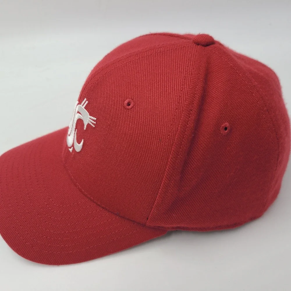 Washington State Cougars Hat Fitted One Size Nike Red NCAA Dri-Fit Classic99 Men